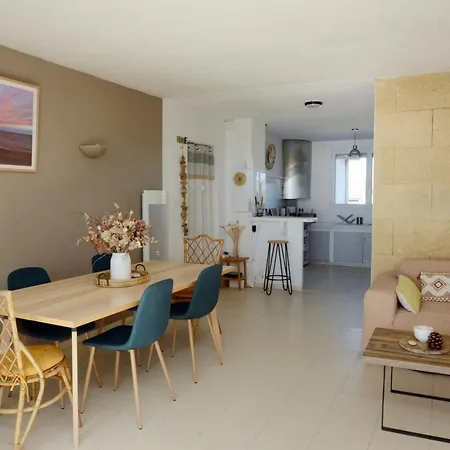 Bleu Horizon Yourhosthelper Apartment *