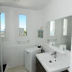 Bleu Horizon Yourhosthelper 팔라바 레 플로