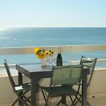 Bleu Horizon Yourhosthelper * 팔라바 레 플로