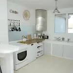 Bleu Horizon Yourhosthelper * 팔라바 레 플로
